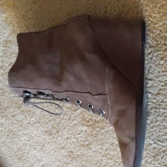 Soft Brazilian Brown Lace Up Wedge Heel Boots Size 7 - Picture 8 of 16